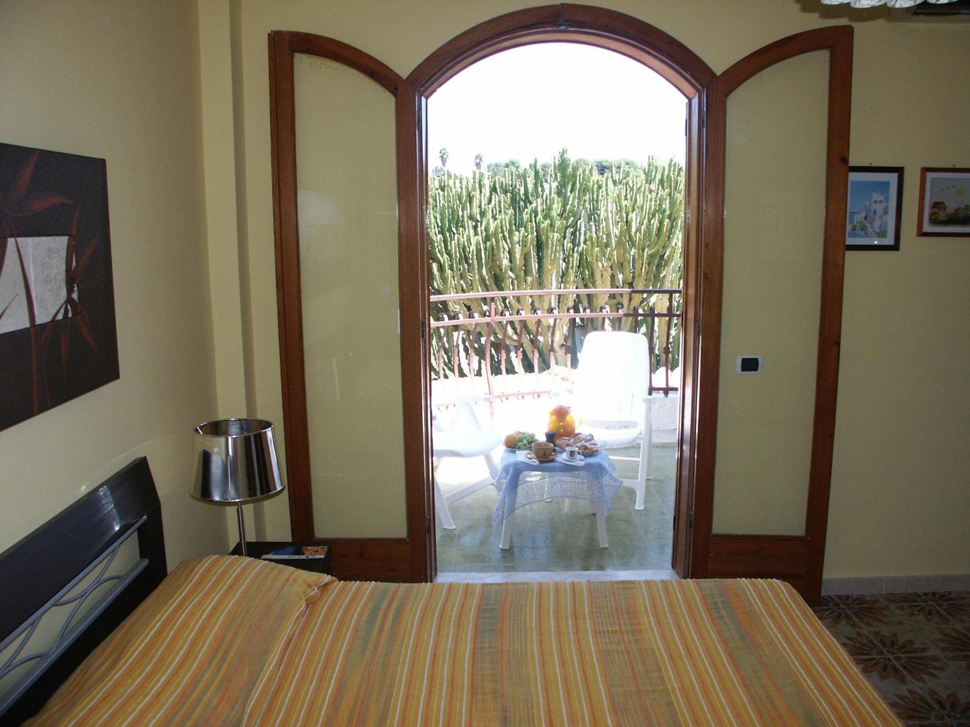 Terrazza Sul Plemmirio Bed & Breakfast Syracuse ภายนอก รูปภาพ